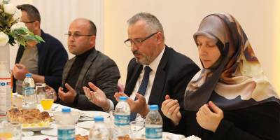 BAŞKAN KILIÇ'TAN PERSONELİNE İFTAR 