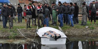 ÖRDEK AVINDA GÖLDE BOĞULARAK ÖLDÜ