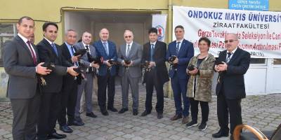 OMÜ projesiyle, Sinop Gerzeli çiftçilere ‘Gerze tavuğu’ dağıtıldı
