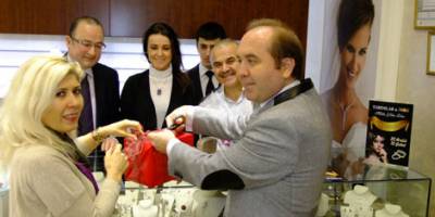 Tarımlar Kuyumculuk Hediyelere Doyurdu