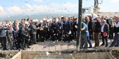Samsun'da 10 fabrikanın temeli atıldı