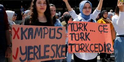 OMÜ'lü öğrencilerden ‘Türkçe’ eylemi