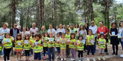 Minikler doğaya tohum bıraktı