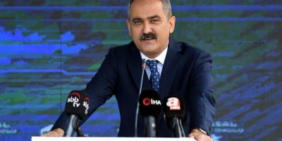 Bakan Mahmut Özer: “Tüm öğretmenlere ve idarecilere 2. başarı belgesini gönderdik”