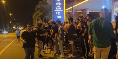 Trabzonspor taraftarı FC Kopenhag'ı Uyutmadı