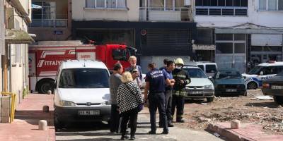 Bina enkazından gelen patlama sesleri paniğe yol açtı