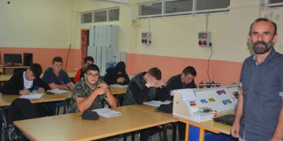 Mesleki eğitim hem meslek hem de iş sahibi yapıyor