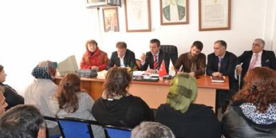 YAKAKENT İLÇE DANIŞMA MECLİS TOPLANTISI