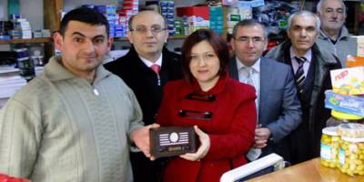 BAKKAL, BAFRA VERGİ REKORTMENİ OLDU