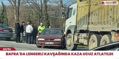 Bafra'da Lengerli kavşağında kaza ucuz atlatıldı