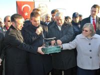 Doğdugu ilçede havacılık ve uzay fakültesi temeli att.