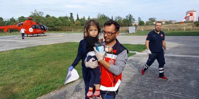 Vezirköprü'de 2 yaşındaki kız çocuğunun yardımına ambulans helikopter yetişti