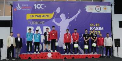 Samsunlu sporcular badmintonda Türkiye Şampiyonu oldu