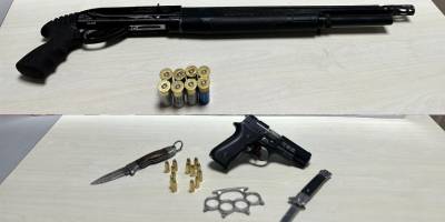 19 Mayıs ilçesinde 3 araçta silah ele geçirildi