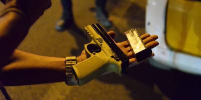 Samsun'da aranan 28 şahıs 5 silahla yakalandı