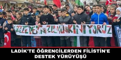 Ladik'te Öğrencilerden Filistin'e destek yürüyüşü