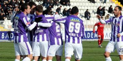 ORDUSPOR FATURAYI FUTBOLCULARA YÜKLEDİ