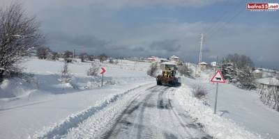 Samsun'da karla mücadele: Kapanan 42 kırsal mahalle yolu açıldı