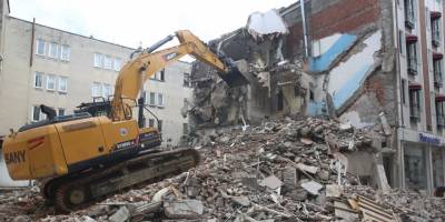 İlkadım’da Metruk Binalar Yıkılıyor