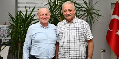 Öğrenci vekilden Başkan Kul'a vefa