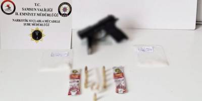 Samsun'da Araçta Uyuşturucu ve Silah Ele Geçirildi
