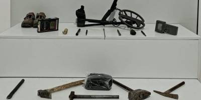 Samsun'da Define Malzemeleriyle 2 Kişi Yakalandı