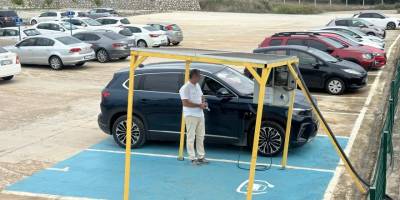 Sinop'ta güneş panellerinden elektrikli şarj istasyonu