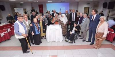 Başkan Sandıkçı'dan Huzurevi Sakinlerine Ziyaret