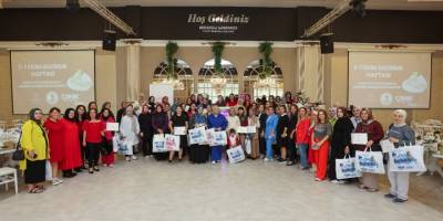 Canik'te anne adaylarına eğitim