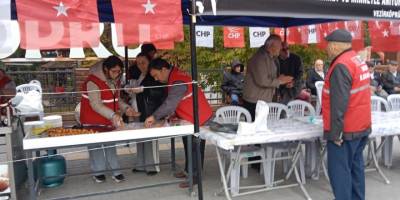 Vezirköprü'de lokma dağıtıldı