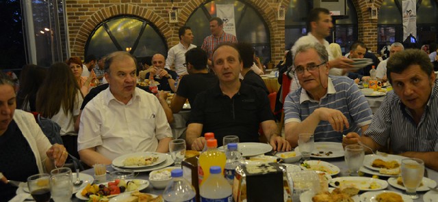 -ozel-medibafra-iftar-programinda-bulustu-013.JPG