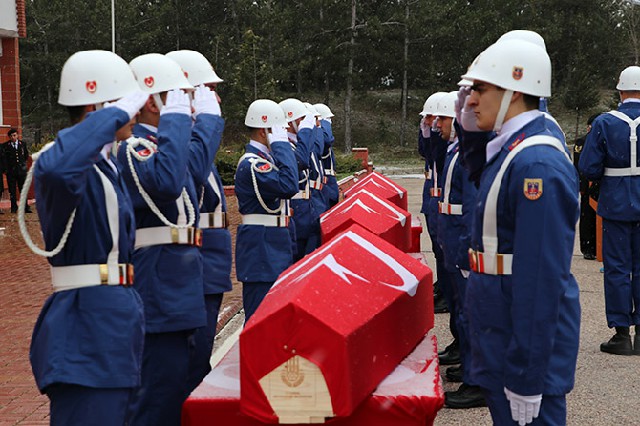 Şehit Komandolar için Tören Düzenlendi - Bafra Haber