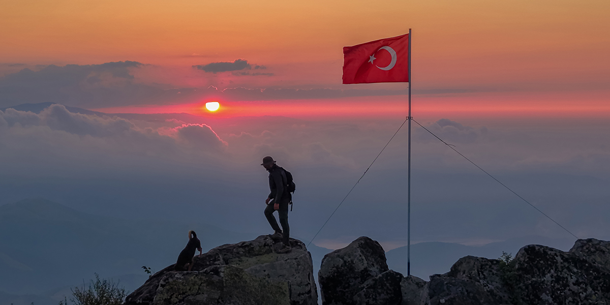 1-kafadarlar-aydin-tutas.jpg