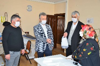 19-mayis-belediyesi-yikanabilir-koruyucu-maske-uretiyor.jpg