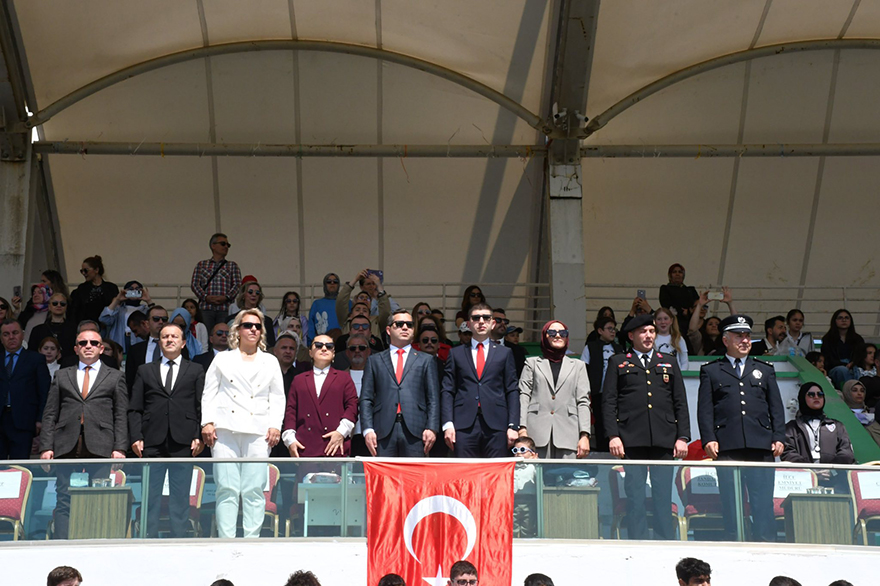 19-mayis-coskusu-alacamda-yasandi-1.jpg