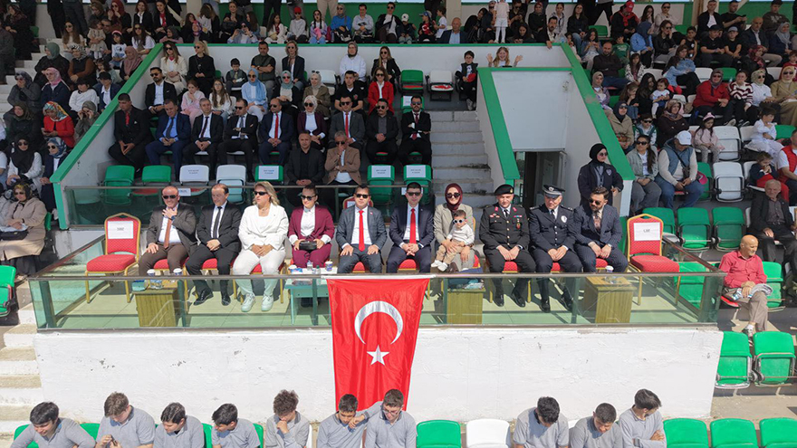 19-mayis-coskusu-alacamda-yasandi-13.jpg