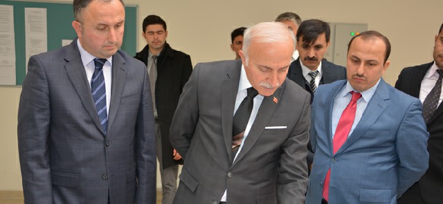 19-mayis-egitimde-basarili-bir-ilce-001.JPG