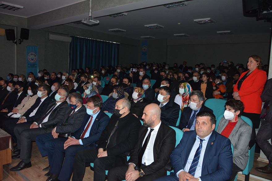 19-mayis-hamidiye-imam-hatip-lisesinden-duygulandiran-program-1.jpg