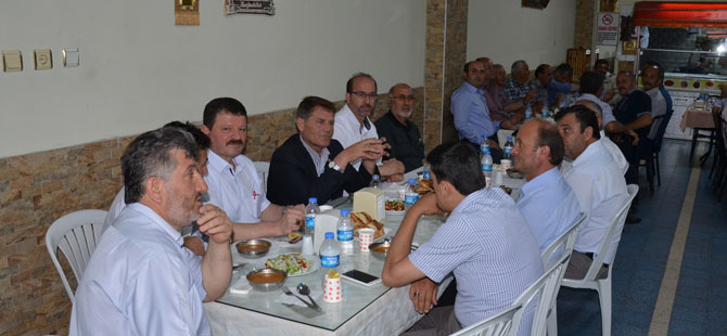 19-mayisda-protokol-iftarda-bulustu-004.JPG