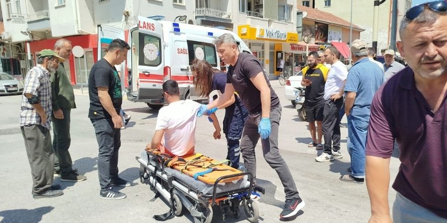 Osmancık’ta Otomobil ile Motosiklet Çarpıştı: 1 Yaralı
