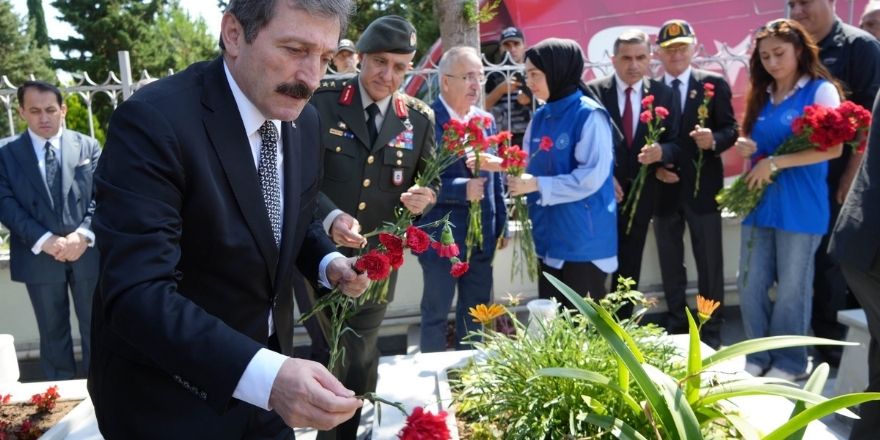 Samsun’da 15 Temmuz’un 9. Yılında Şehitlikte Duygusal Anma