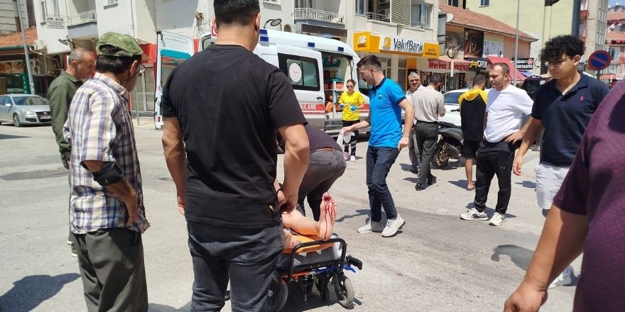 Osmancık’ta Otomobil ile Motosiklet Çarpıştı: 1 Yaralı