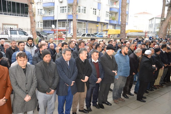 Bafra Kızılay başkanı Erhan Korkmaz 'ın eşi Harika Korkmaz ebediyete uğurlandı