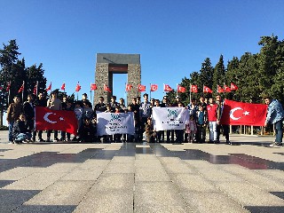 TÜGVA'lı gençlerden Ecdada Vefa ziyareti