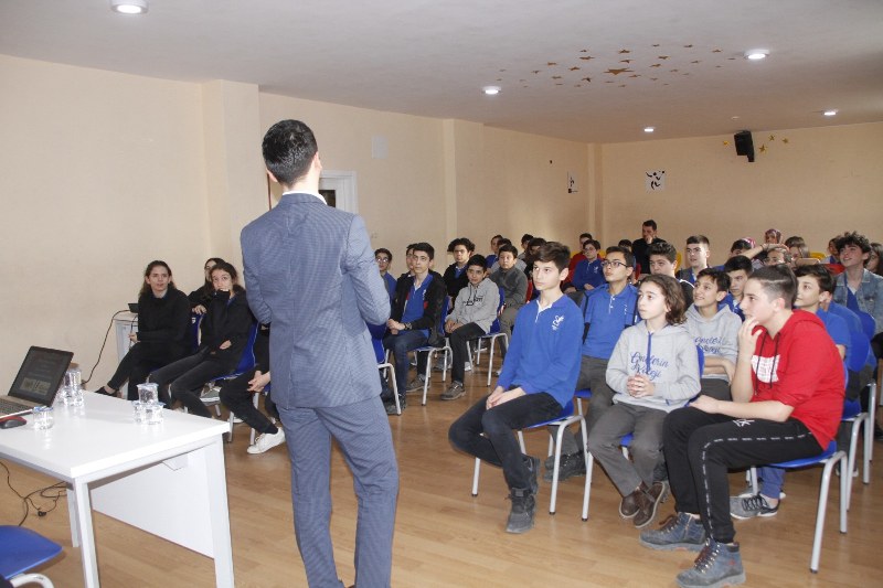 Gençlerin Koleji’nden Sağlıklı Beslenme Semineri