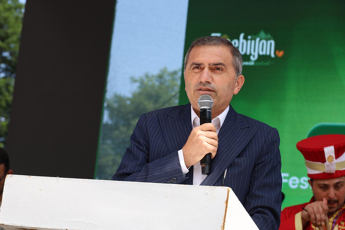 5-nebiyan-doga-ve-genclik-festivali-resmi-torenle-basladi-007.JPG