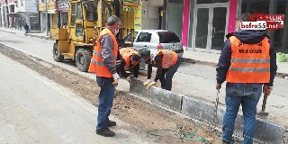 Alaçam Caddesi Orta Refüj Çalışmaları Hızlandı