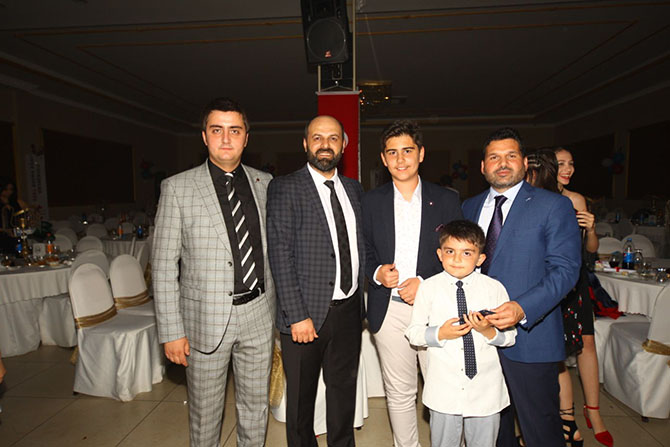 aday-okullari-mezuniyet-2.jpg