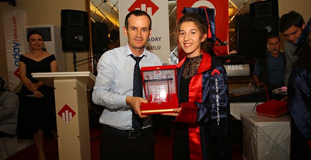 aday4-001.jpg