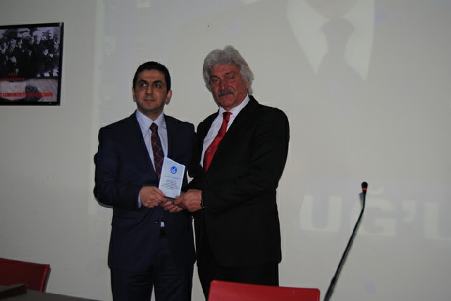 ahmet-birben-bafra-ulku-ocaklari-konferansi2-001.jpg